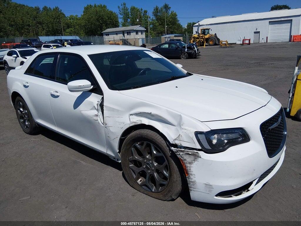 2C3CCAGG1GH296539 2016 CHRYSLER 300 photo no. 1