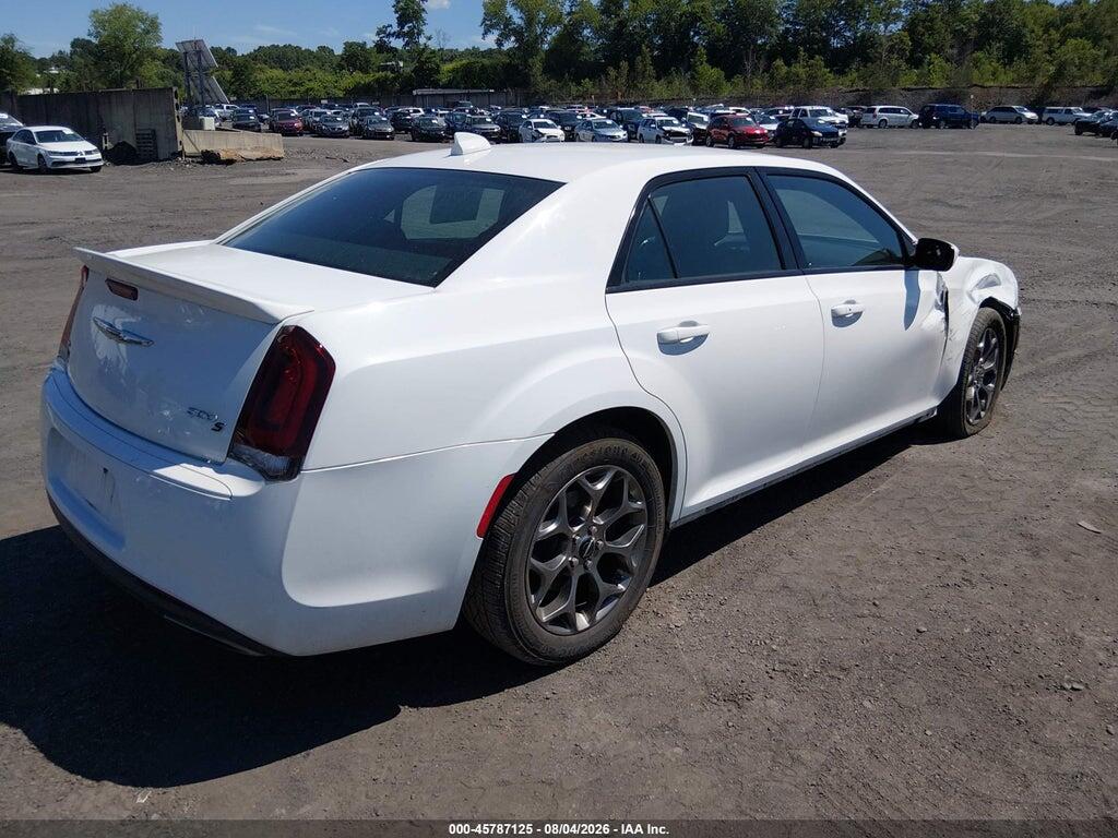 2C3CCAGG1GH296539 2016 CHRYSLER 300 photo no. 4