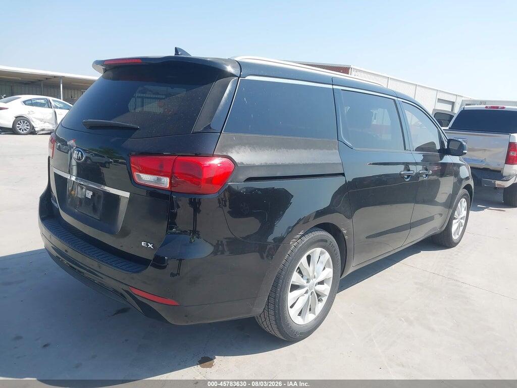 KNDMC5C10G6146965 2016 KIA SEDONA photo no. 4