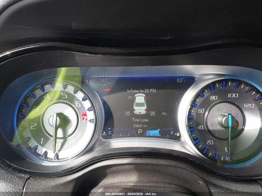2C3CCABG9GH238847 2016 CHRYSLER 300 photo no. 7