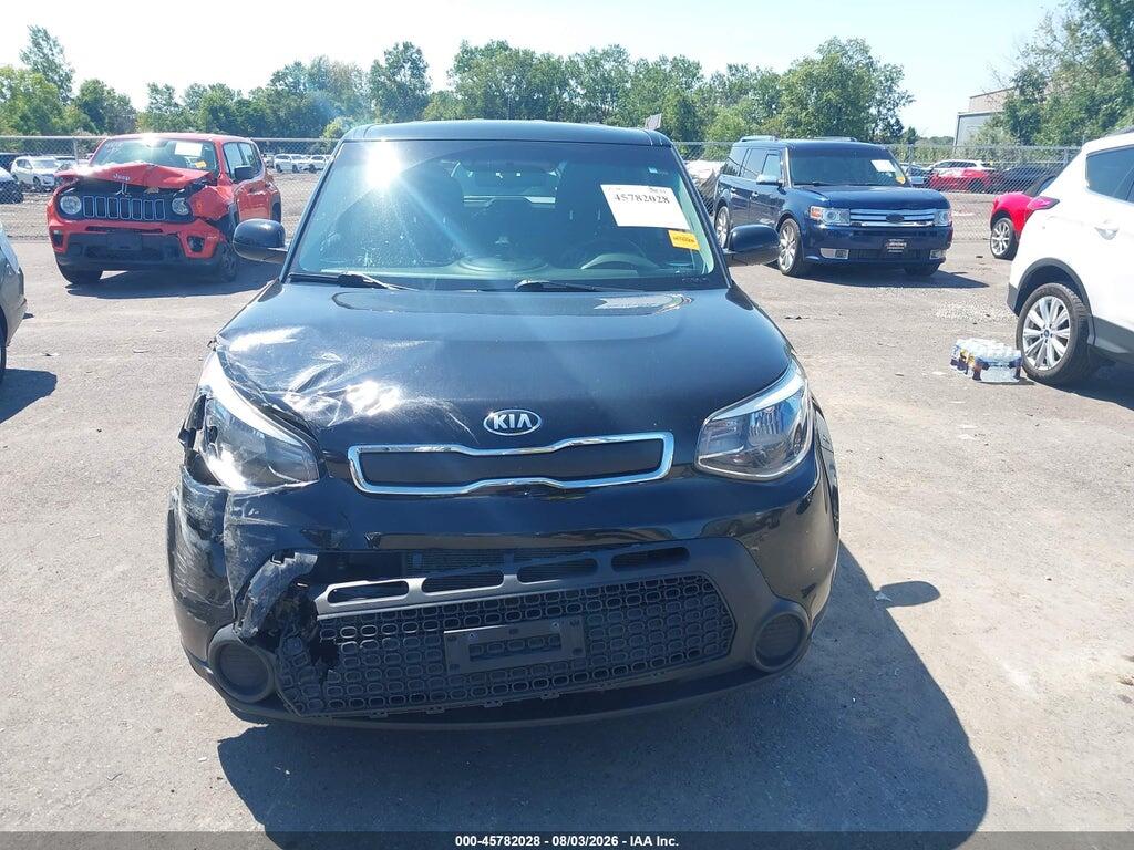 KNDJN2A22G7404615 2016 KIA SOUL photo no. 12