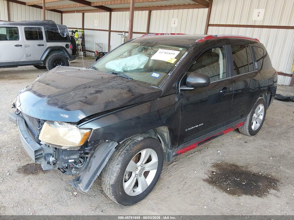 1C4NJDBB6GD521025 2016 JEEP COMPASS photo no. 2