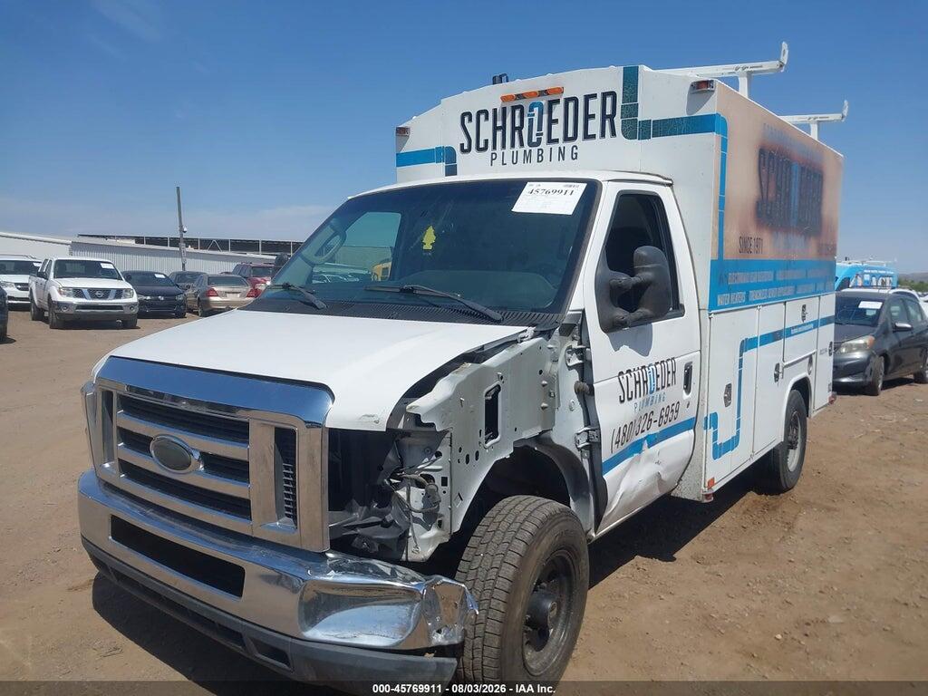 1FDWE3FL4GDC31433 2016 FORD E-350 CUTAWAY photo no. 2