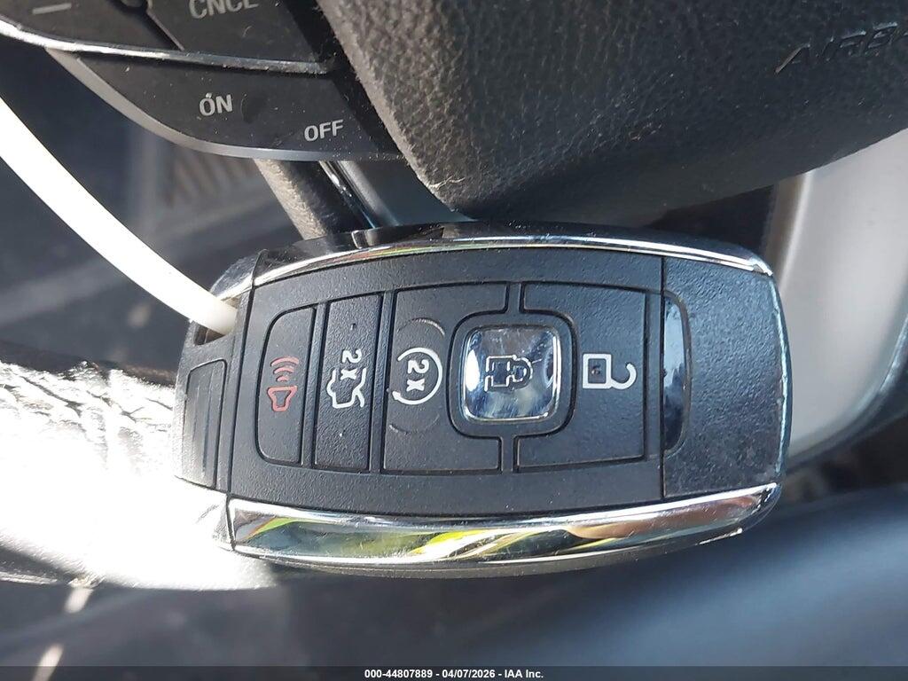 5LMCJ1D92HUL30809 2017 LINCOLN MKC photo no. 11