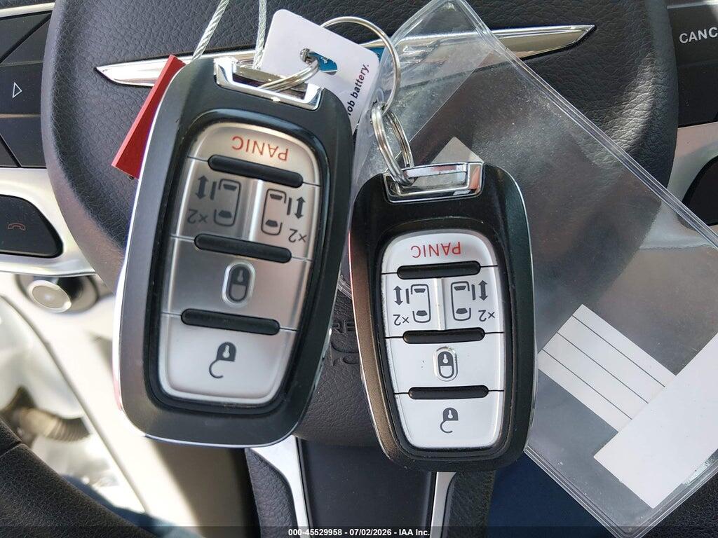 2C4RC1H71HR797463 2017 CHRYSLER PACIFICA HYBRID photo no. 11