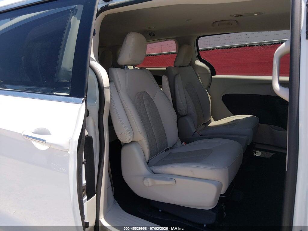 2C4RC1H71HR797463 2017 CHRYSLER PACIFICA HYBRID photo no. 8