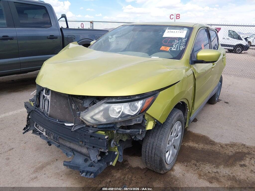 JN1BJ1CP1HW002470 2017 NISSAN ROGUE SPORT photo no. 2