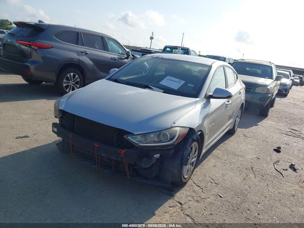 5NPD74LF3HH209607 2017 HYUNDAI ELANTRA photo no. 2
