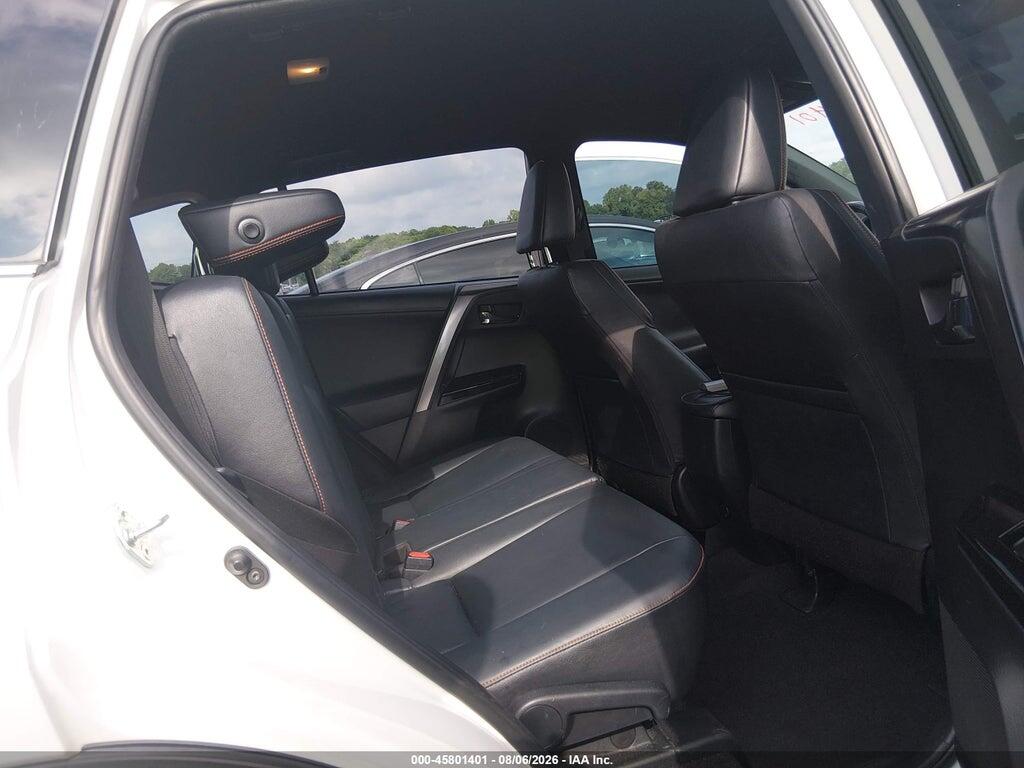 JTMJFREV7HD208750 2017 TOYOTA RAV4 photo no. 8