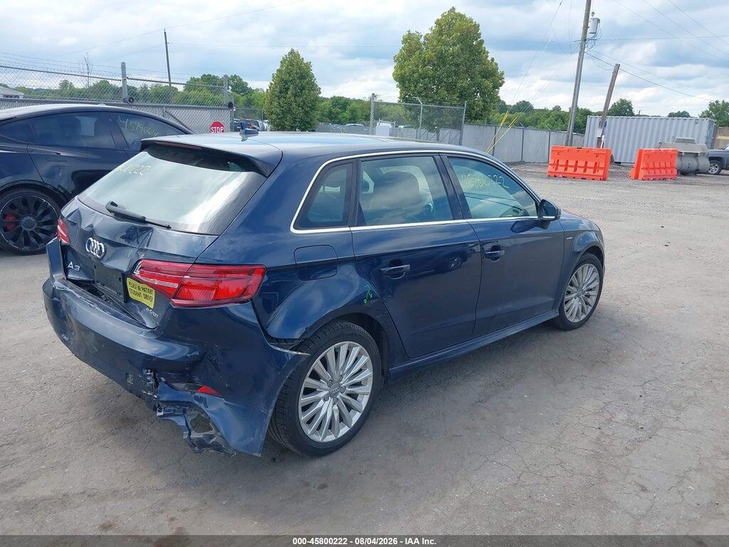 WAUTPBFF8HA074639 2017 AUDI A3 SPORTBACK E-TRON photo no. 4