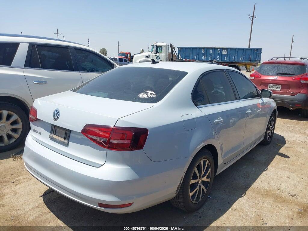 3VWDB7AJ0HM253269 2017 VOLKSWAGEN JETTA photo no. 4