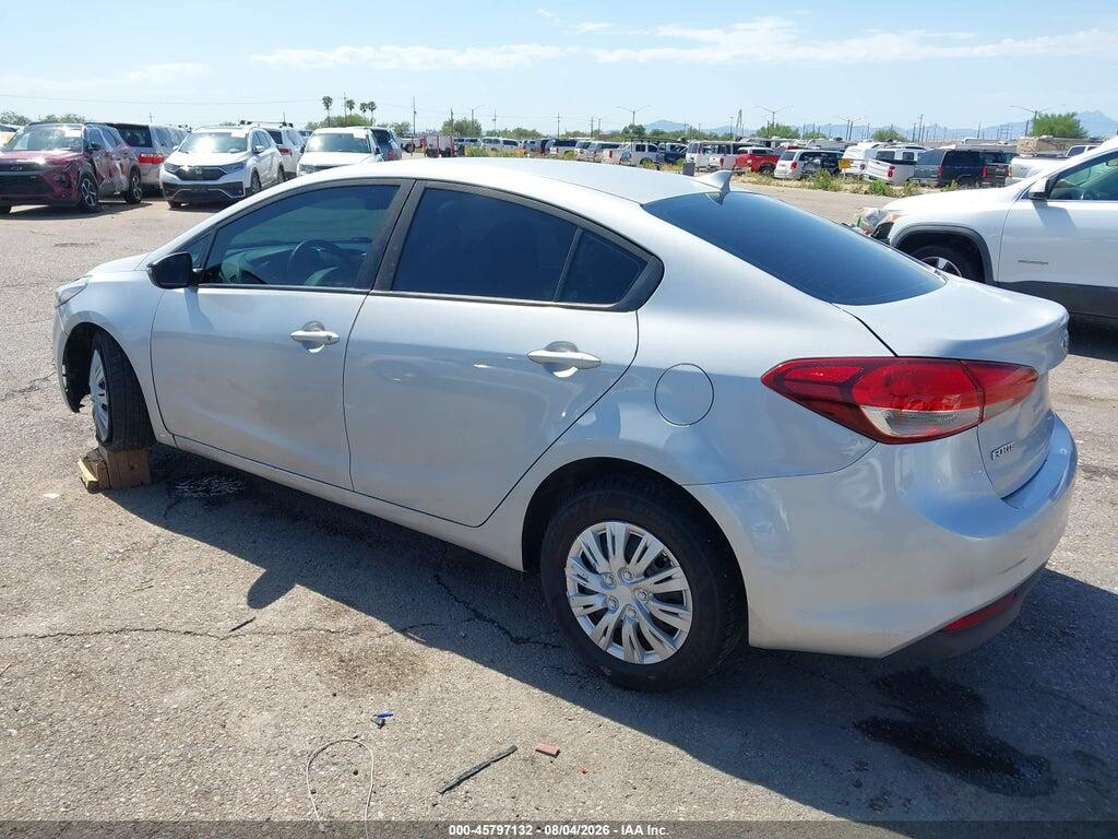 3KPFK4A74HE017779 2017 KIA FORTE photo no. 3