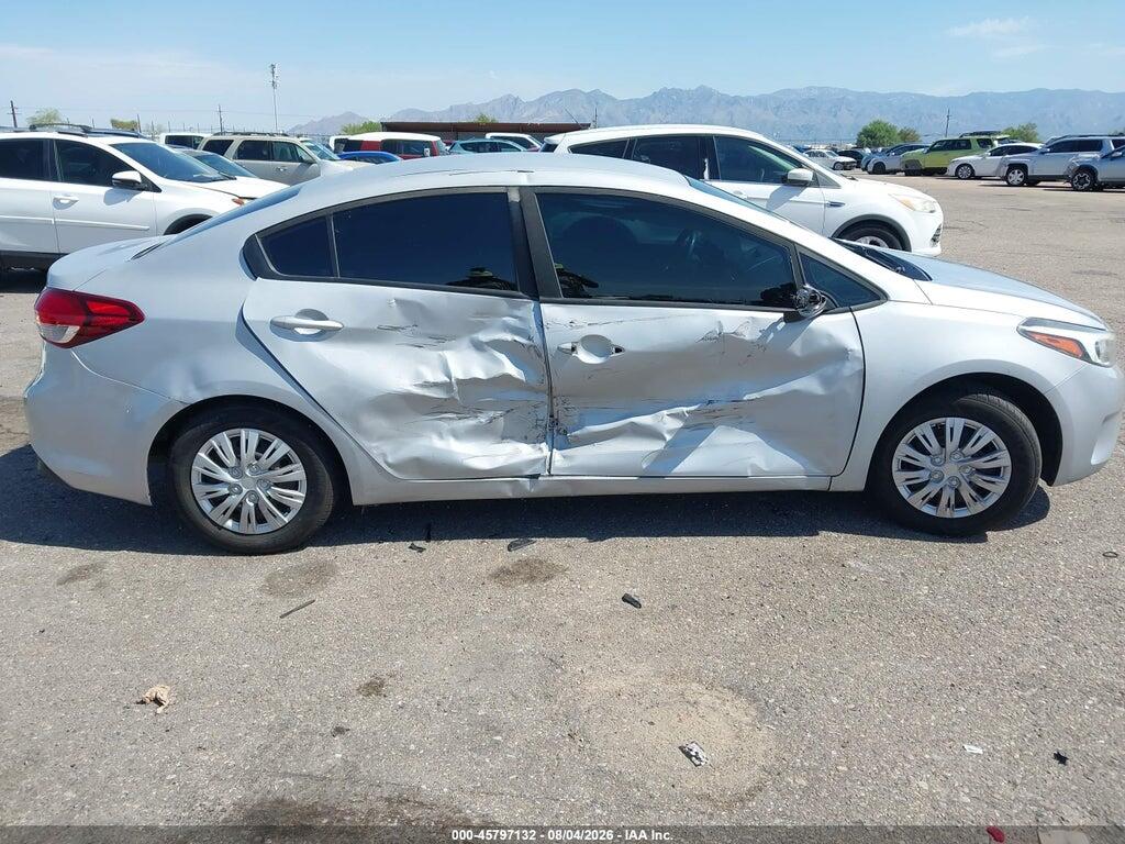 3KPFK4A74HE017779 2017 KIA FORTE photo no. 6