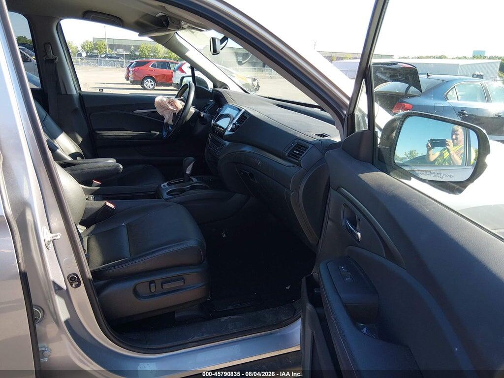 5FPYK3F6XHB022117 2017 HONDA RIDGELINE photo no. 5