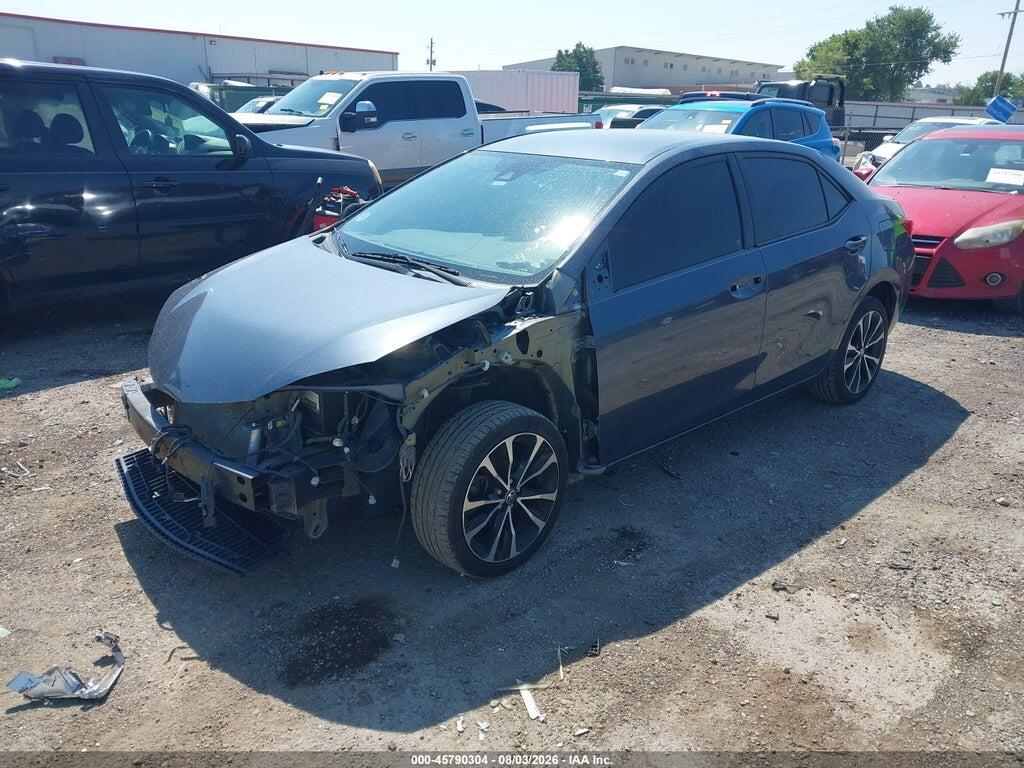 5YFBURHE4HP631630 2017 TOYOTA COROLLA photo no. 2