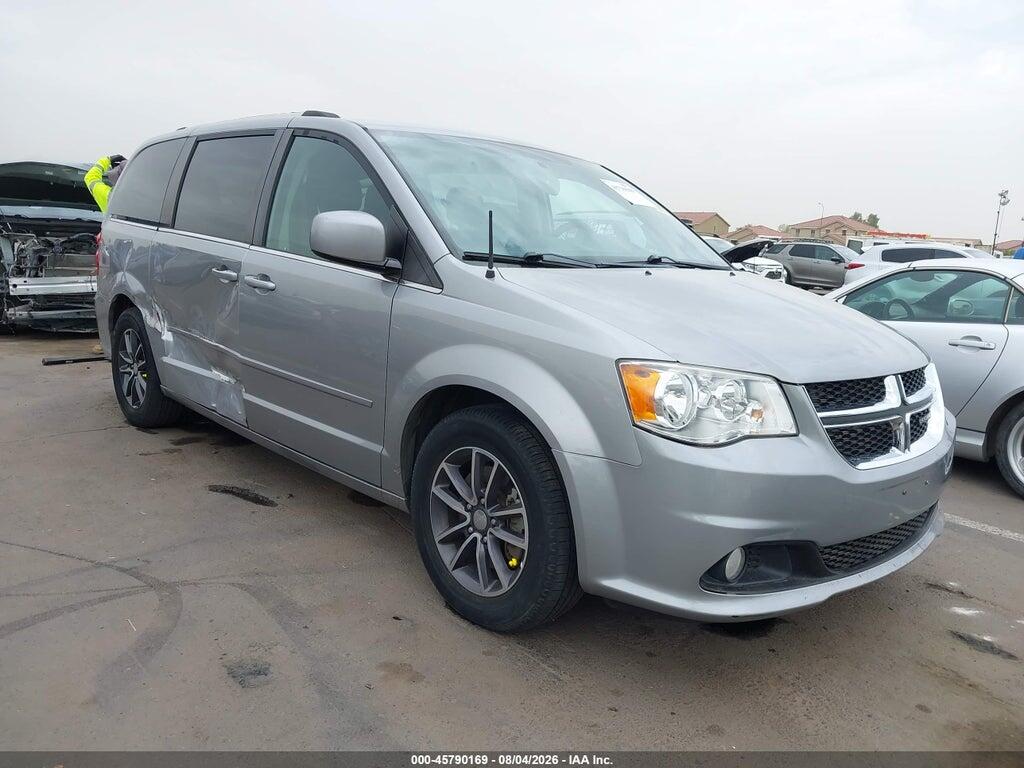 2C4RDGCG0HR696695 2017 DODGE GRAND CARAVAN photo no. 1