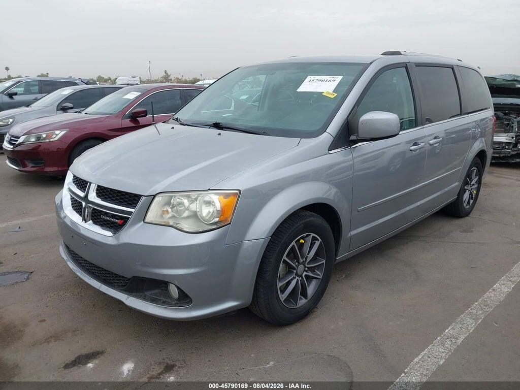 2C4RDGCG0HR696695 2017 DODGE GRAND CARAVAN photo no. 2