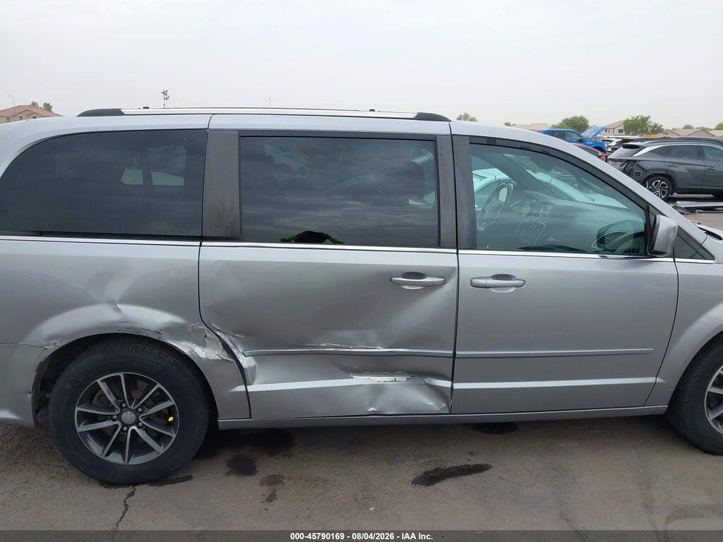 2C4RDGCG0HR696695 2017 DODGE GRAND CARAVAN photo no. 6