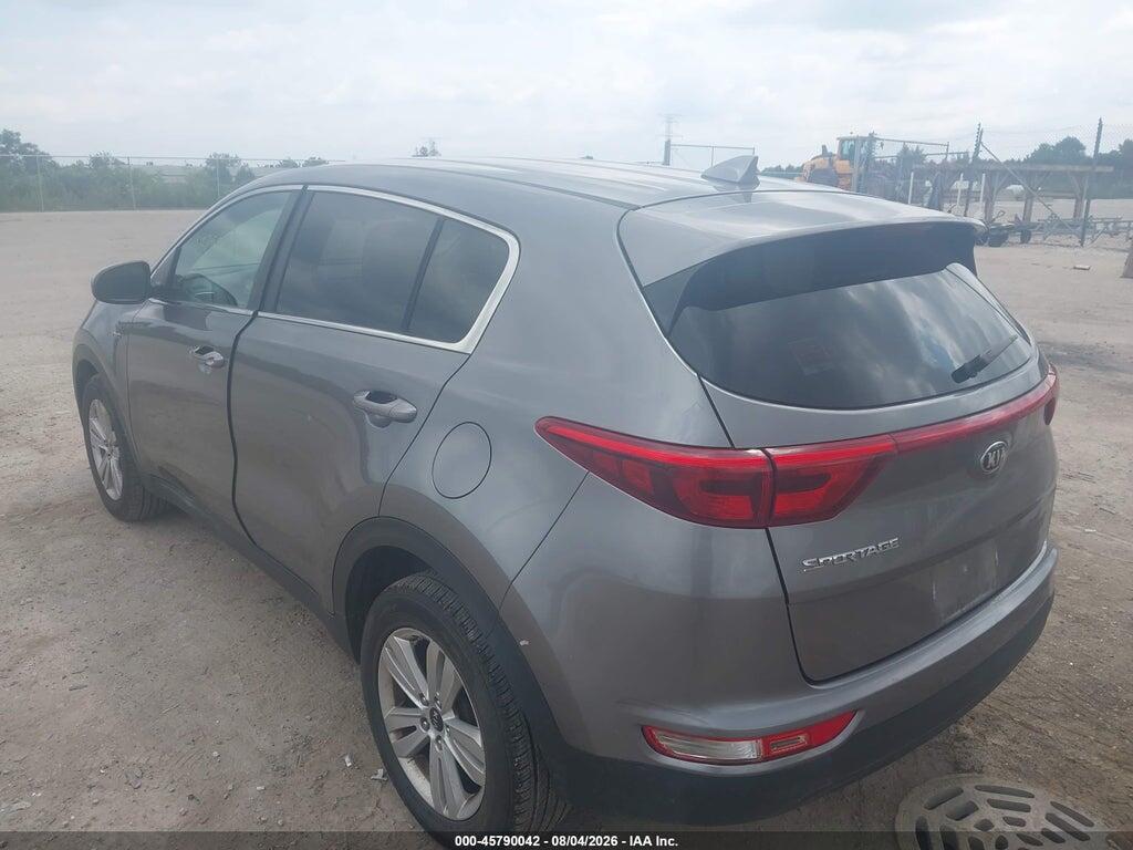 KNDPMCAC5H7126967 2017 KIA SPORTAGE photo no. 3