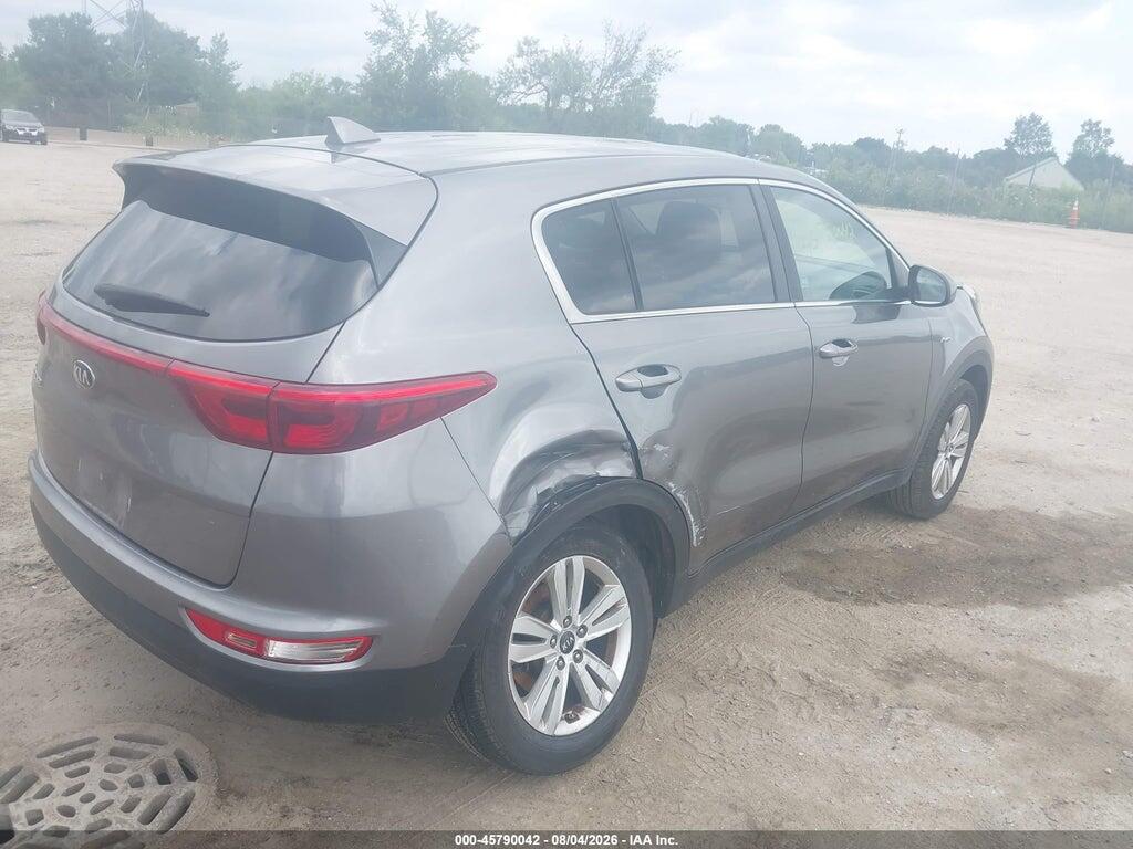 KNDPMCAC5H7126967 2017 KIA SPORTAGE photo no. 4