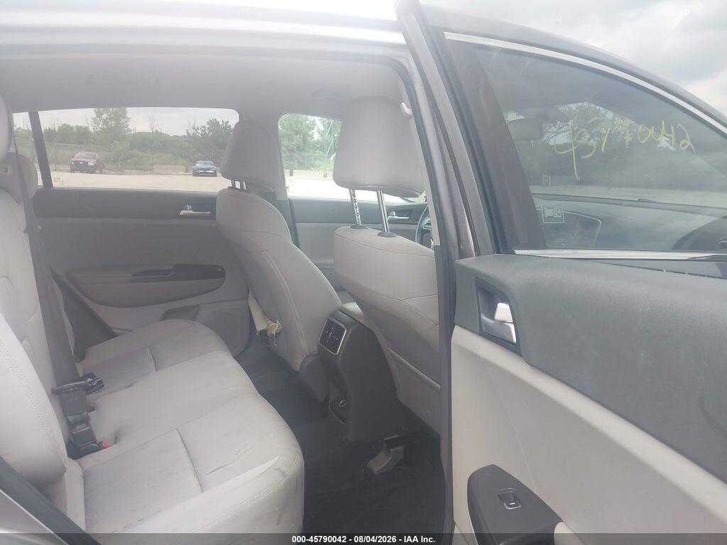 KNDPMCAC5H7126967 2017 KIA SPORTAGE photo no. 8