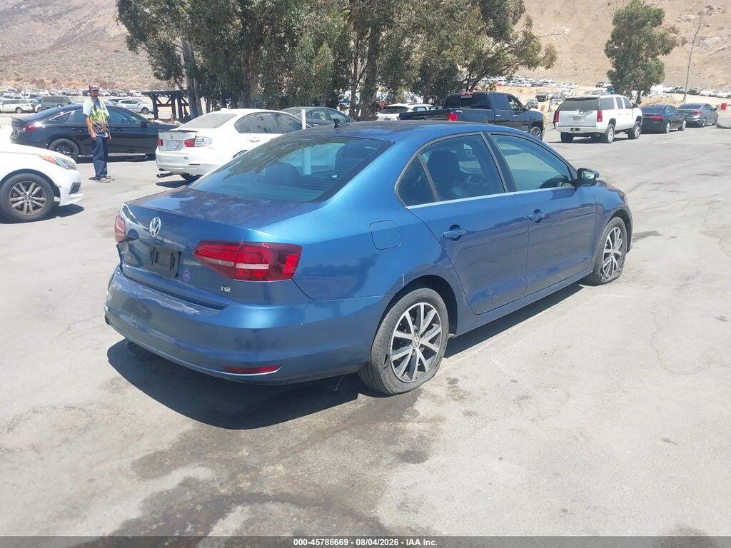 3VWDB7AJXHM338913 2017 VOLKSWAGEN JETTA photo no. 4