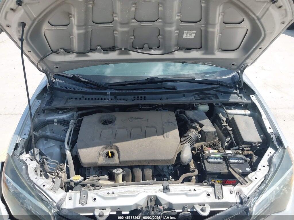 5YFBURHE7HP578017 2017 TOYOTA COROLLA photo no. 10