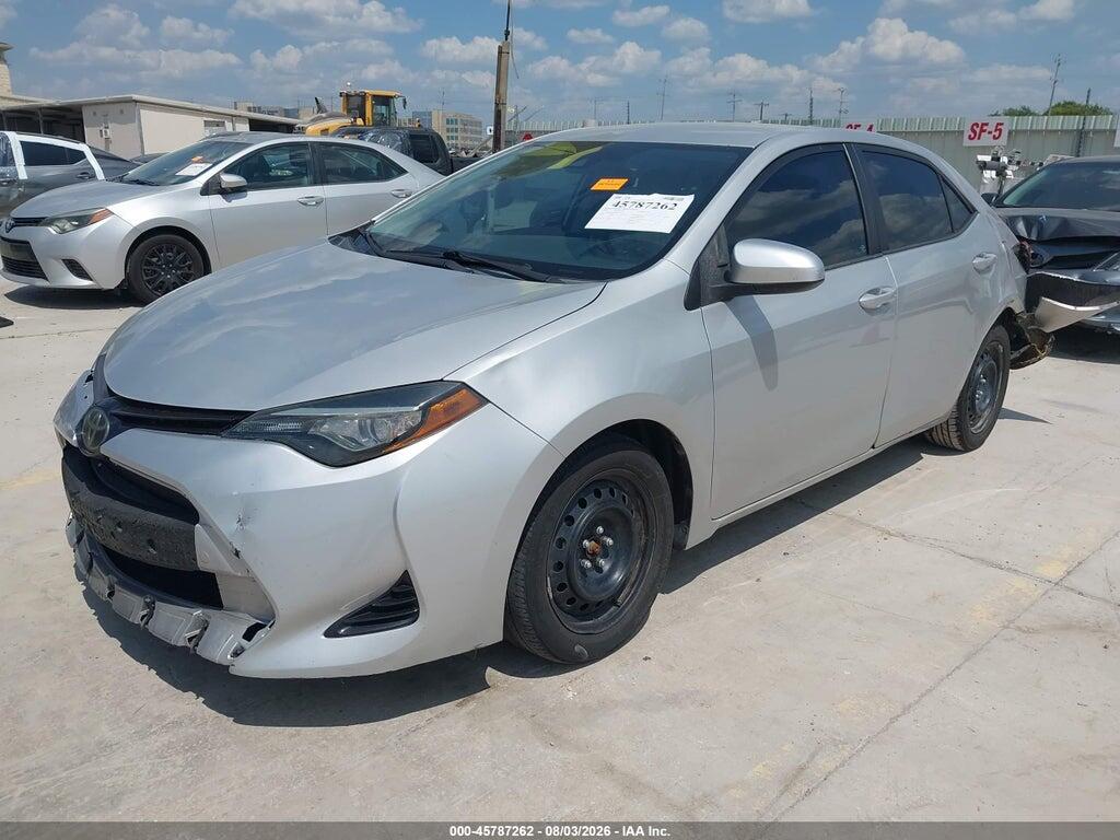 5YFBURHE7HP578017 2017 TOYOTA COROLLA photo no. 2