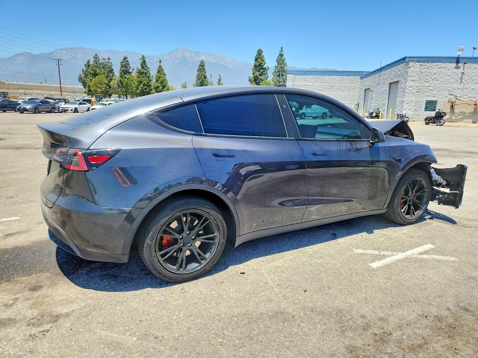 7SAYGDED1SF321151 2025 TESLA MODEL Y photo no. 3