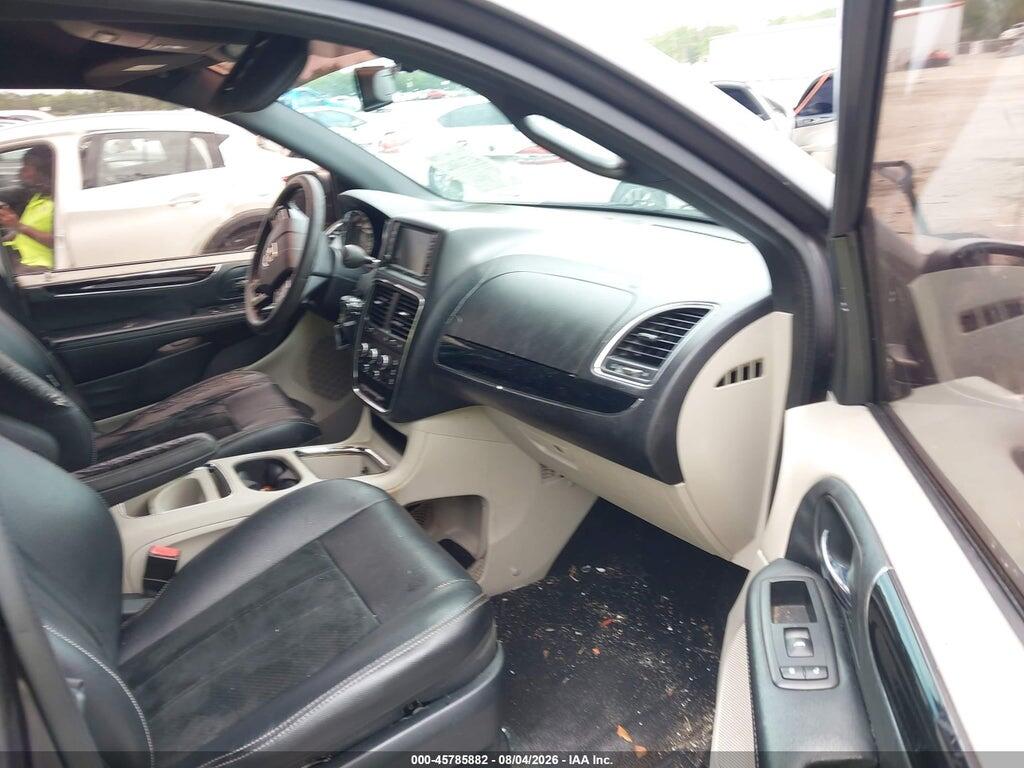 2C4RDGCG6HR813678 2017 DODGE GRAND CARAVAN photo no. 5
