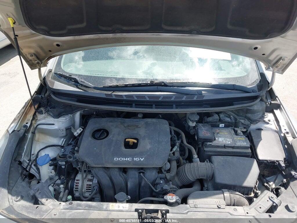 3KPFK4A79HE012979 2017 KIA FORTE photo no. 10