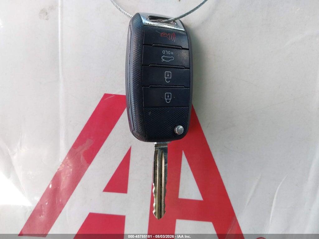 3KPFK4A79HE012979 2017 KIA FORTE photo no. 11