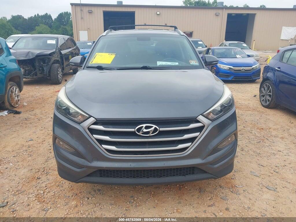 KM8J3CA45HU413885 2017 HYUNDAI TUCSON photo no. 12