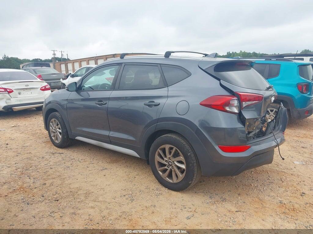 KM8J3CA45HU413885 2017 HYUNDAI TUCSON photo no. 3