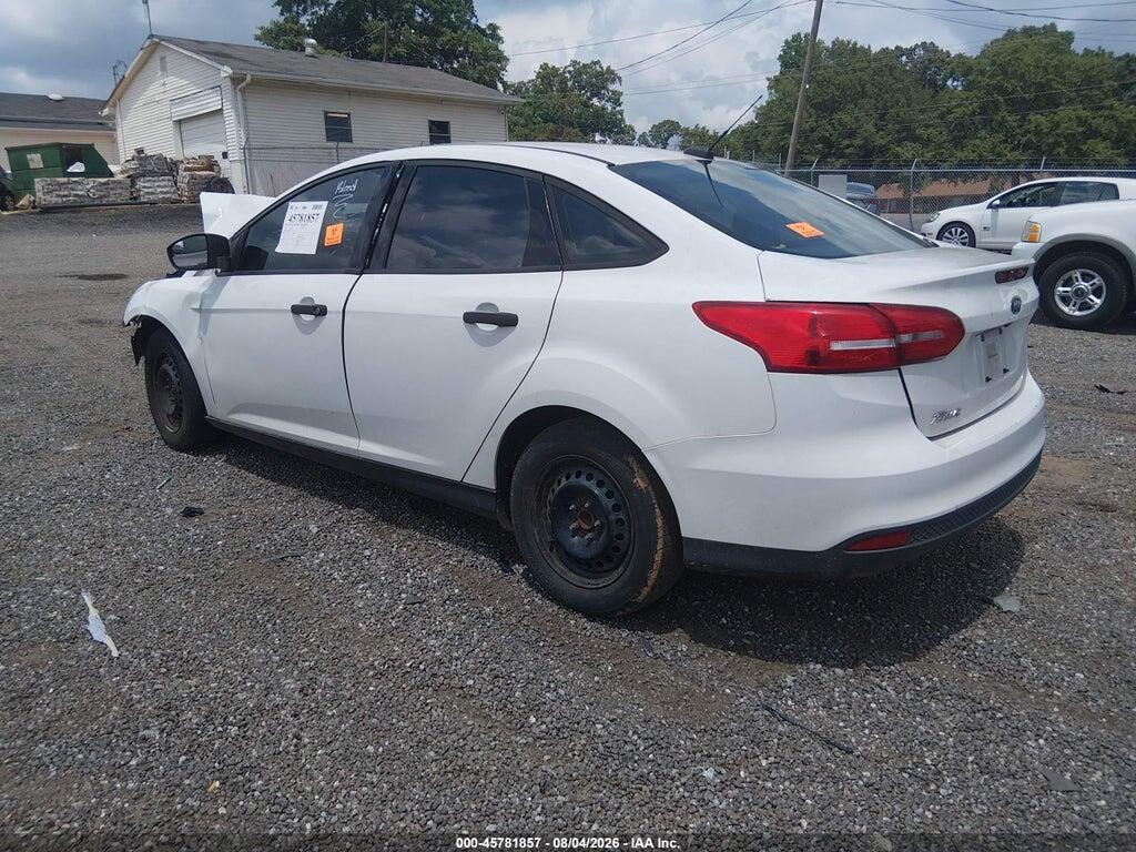 1FADP3E23HL311933 2017 FORD FOCUS photo no. 3