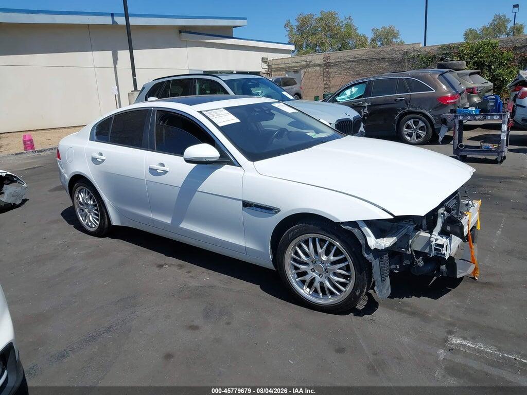 SAJAR4BG7HA976795 2017 JAGUAR XE photo no. 1