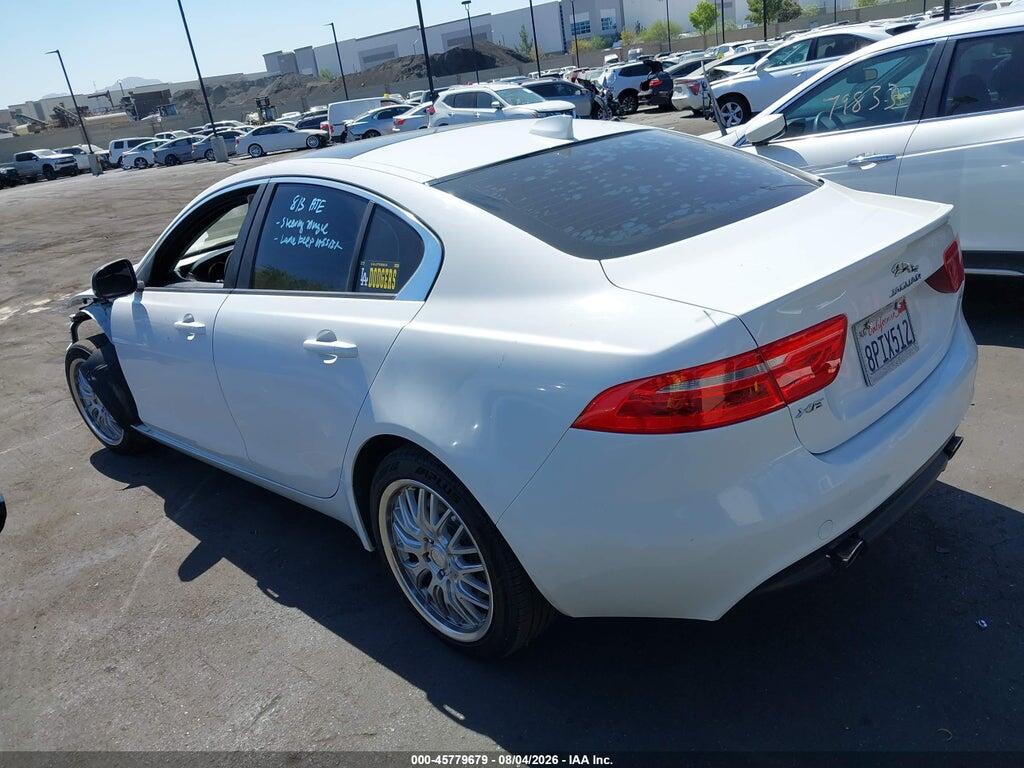SAJAR4BG7HA976795 2017 JAGUAR XE photo no. 3