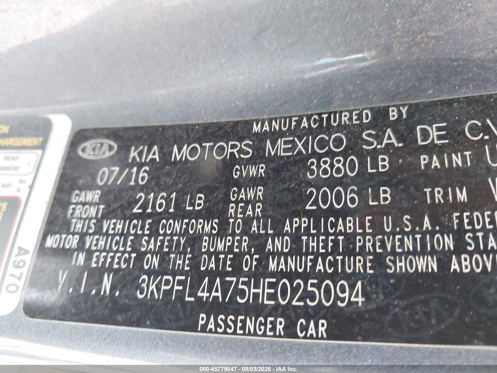 3KPFL4A75HE025094 2017 KIA FORTE photo no. 9