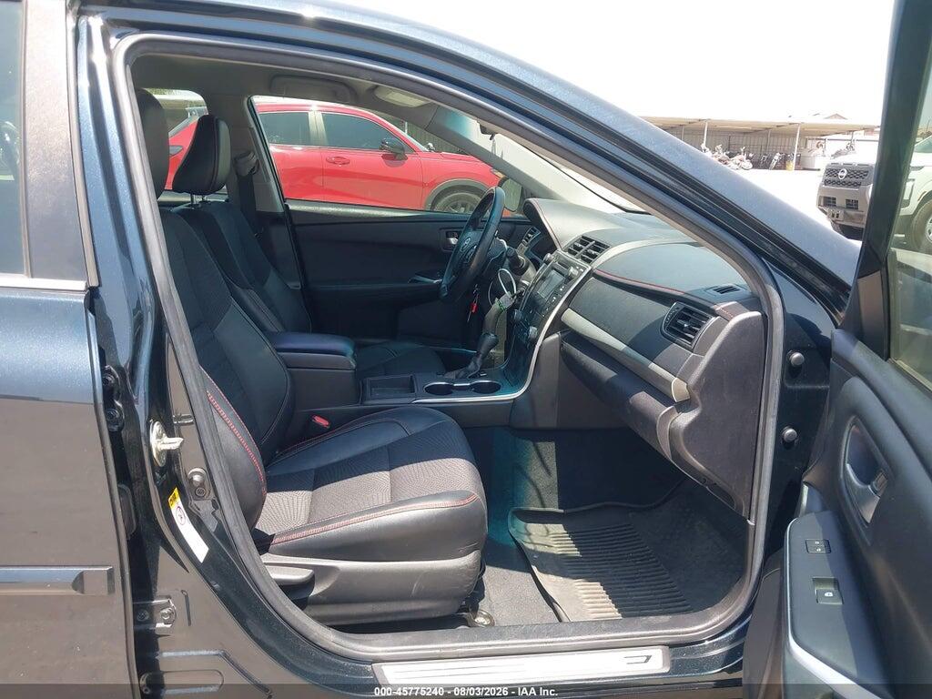 4T1BF1FK3HU379968 2017 TOYOTA CAMRY photo no. 5
