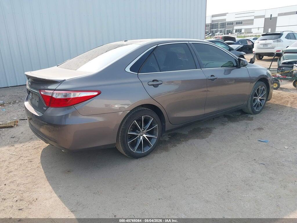 4T1BF1FK3HU623408 2017 TOYOTA CAMRY photo no. 4