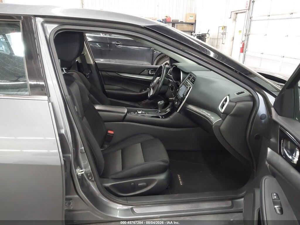 1N4AA6AP2HC443895 2017 NISSAN MAXIMA photo no. 5