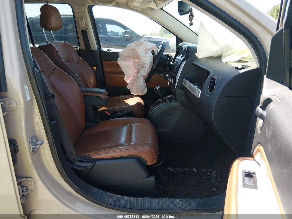 1C4NJDEB0HD129803 2017 JEEP COMPASS photo no. 5