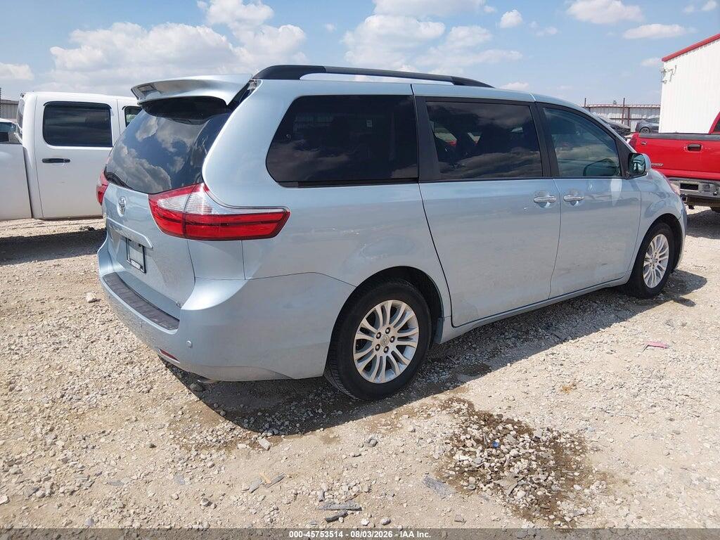 5TDYZ3DC9HS781706 2017 TOYOTA SIENNA photo no. 4