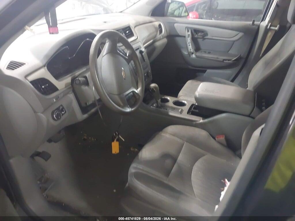 1GNKRFED4HJ147772 2017 CHEVROLET TRAVERSE photo no. 5