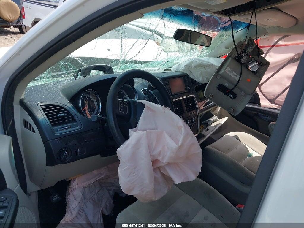 2C7WDGDG2HR797970 2017 DODGE GRAND CARAVAN photo no. 5