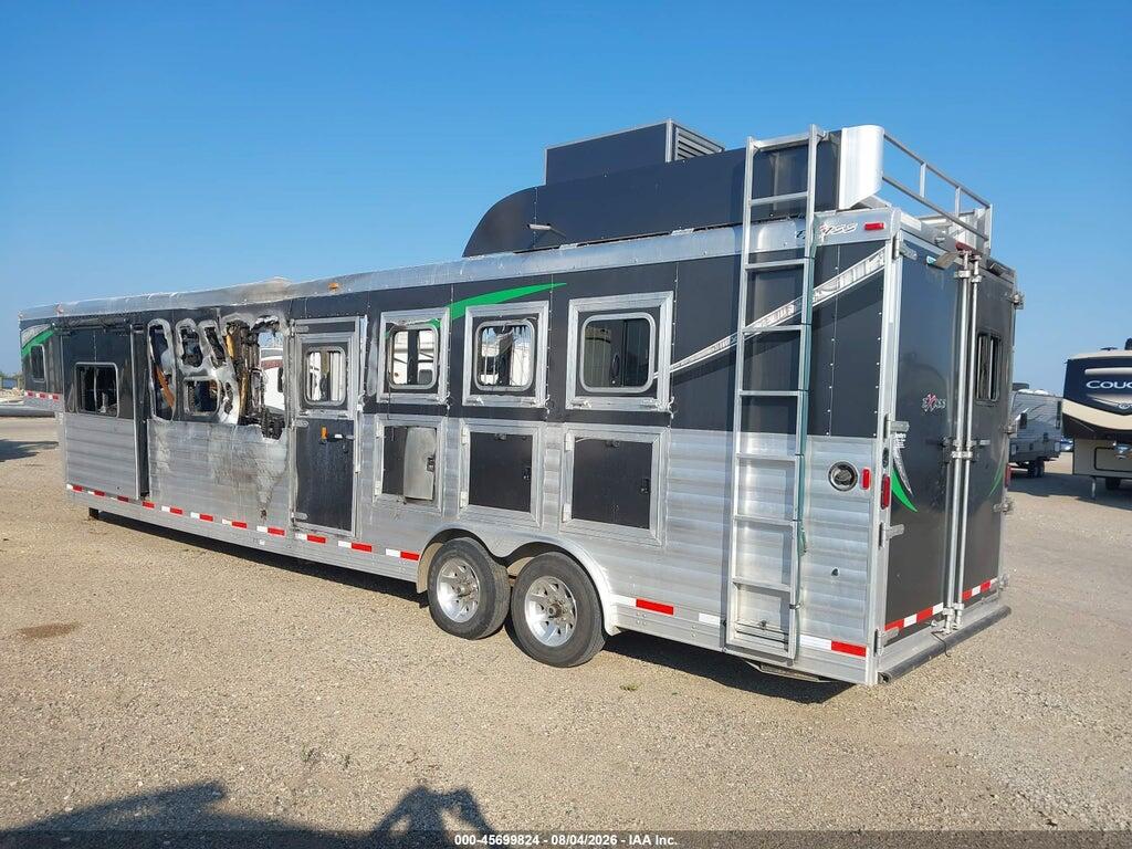 4LABH3422H5068342 2017 EXXISS ALUMINUM TRAILERS UNKNOWN photo no. 3