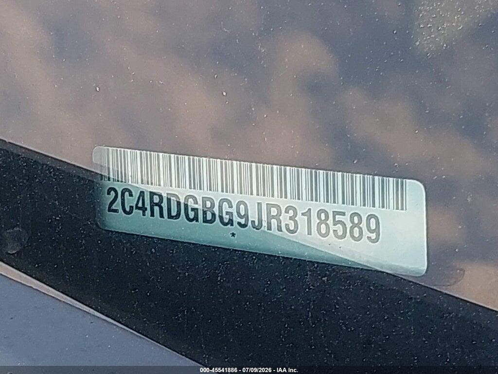 2C4RDGBG9JR318589 2018 DODGE GRAND CARAVAN photo no. 9