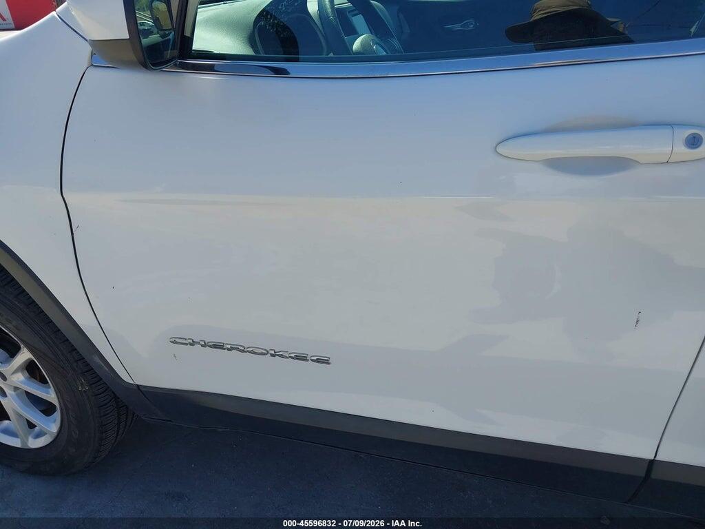 1C4PJMCBXJD528462 2018 JEEP CHEROKEE photo no. 6