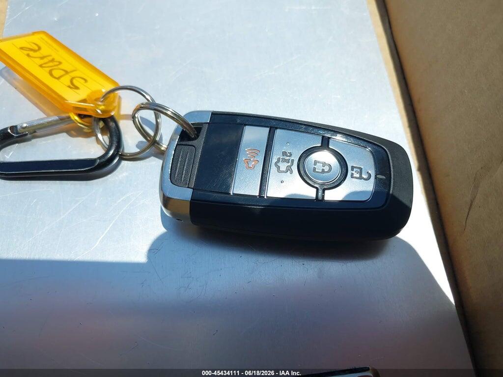 3FA6P0UU2JR235770 2018 FORD FUSION HYBRID photo no. 11