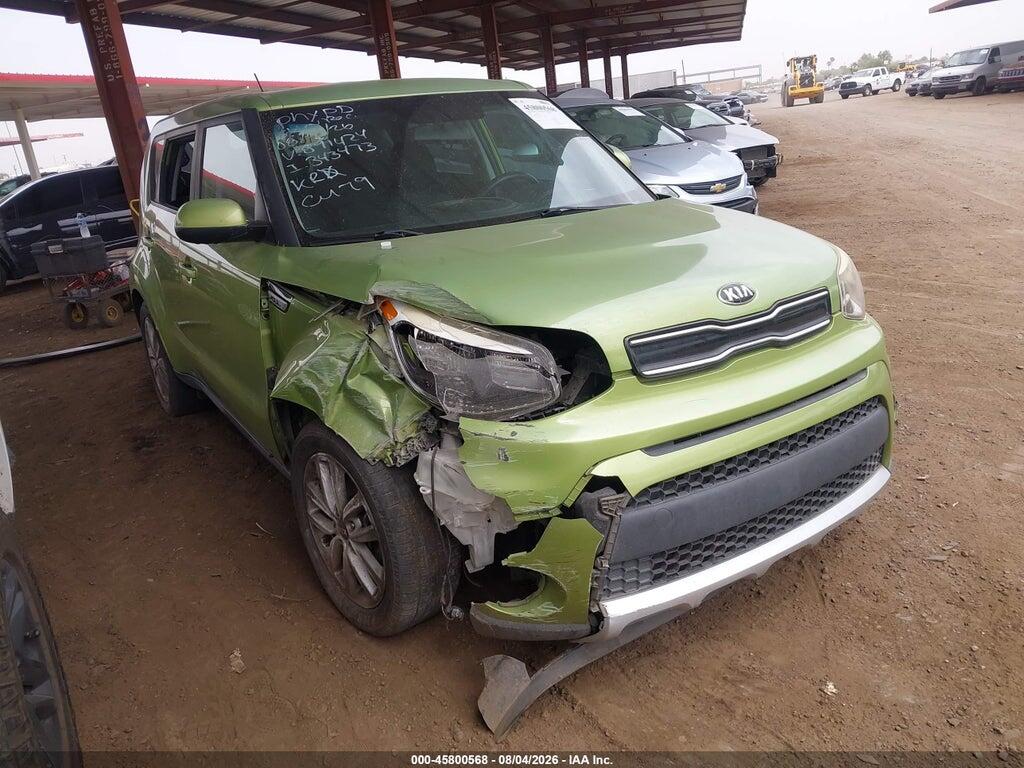 KNDJP3A55J7891424 2018 KIA SOUL photo no. 1